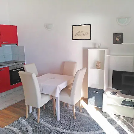 Apartment Mira-2 By Interhome *