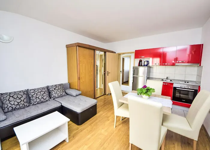 Appartement Mira-2 By Interhome Makarska