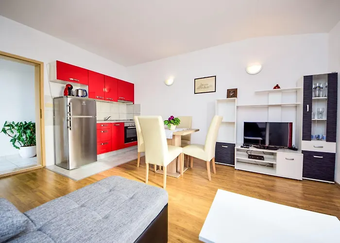 Daire Mira-2 By Interhome